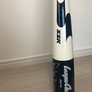 西武ライオンズ 中村剛也 直筆サイン入りバット