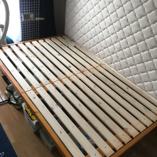 【引き取り者決定】 FranceBed ダブルベッドサイズ　1400×1900×240㎜の画像