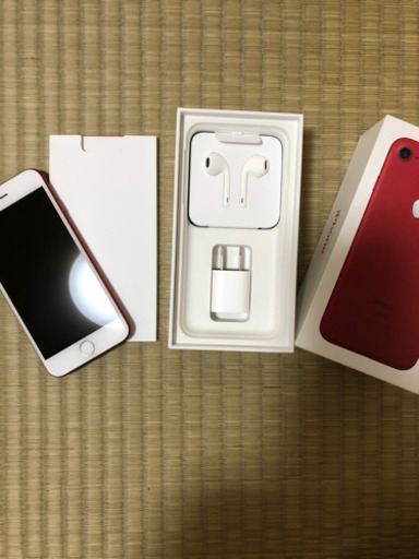 美品　iPhone7 256GB RED  付属品新品未使用（SIMロック解除済）