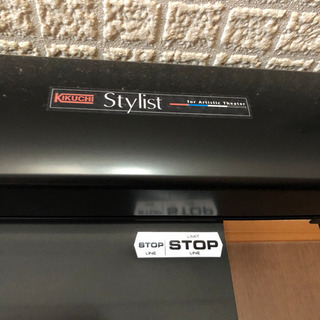 KIKUCHI スプリングローラー　スタイリストスクリーン　100インチの画像