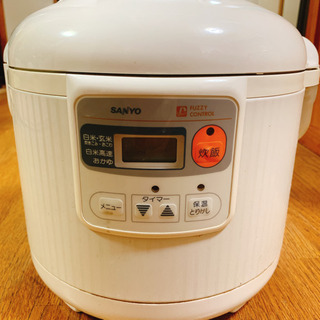 ★決まりました★【ワンコイン】SANYO マイコンジャー炊飯器5...