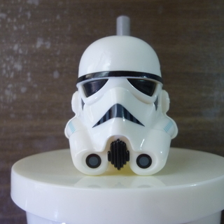 スターウォーズストロー付きカップの画像