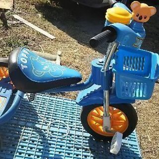 三輪車子供用に