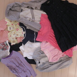 女の子110ｃｍ　洋服　１３点500円　おまけつきの画像