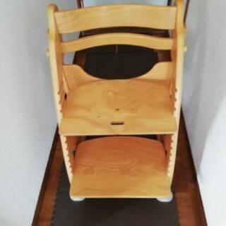 ベビーチェアの画像