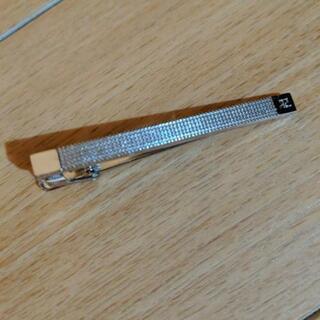 ネクタイピン　クレージュ　courreges