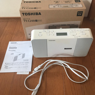 【ジャンク品】TOSHIBA  CD ラジカセ(2017年製)1...