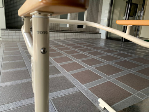 福祉機器　TOTOトイレ用手すり