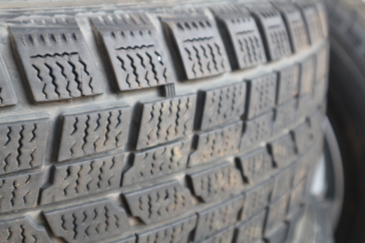 ★Team Sparco 冬用スタッドレス★アルミホイール★17インチ★PCD114.3　5穴★215/60R17　96Q★4本セット
