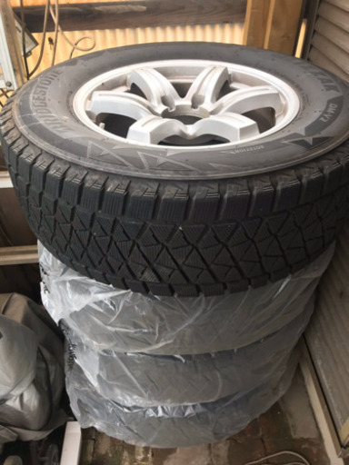 再値下げ！早い者勝ち！スタッドレスタイヤ★！！！