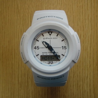 Gショック ミニ　GMN-50　白　美品の画像