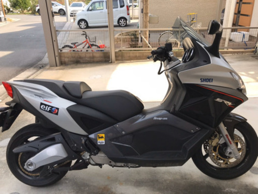アプリリア　 世界最速　ビッグスクーター　850cc