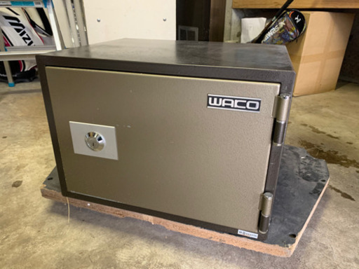 WACO 金庫　中型