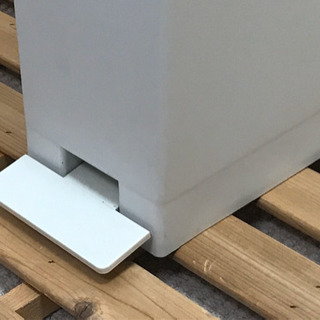 無印良品　28Lペダル式ゴミ箱の画像