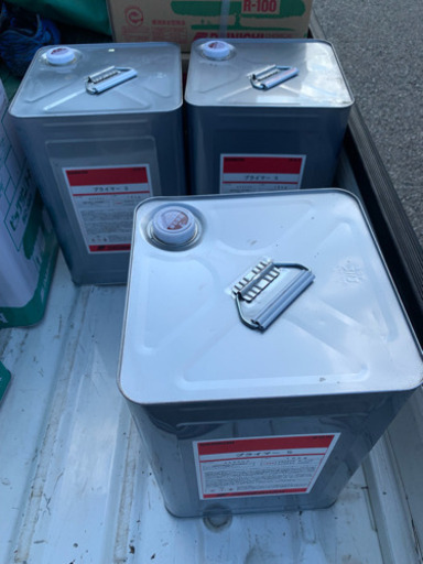 値下げ。防水塗料セット 倉庫保管の未使用品♪