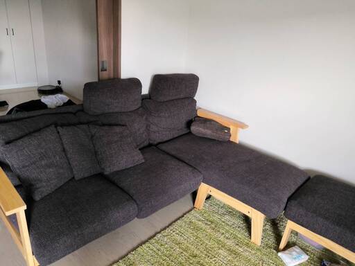 【三人掛けのソファー】