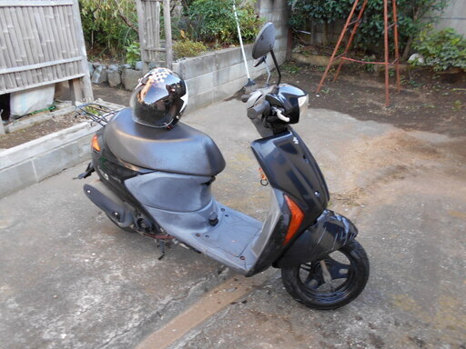 スズキ　レッツ5　4スト　インジェクション　自賠責来年　4月18日まであり