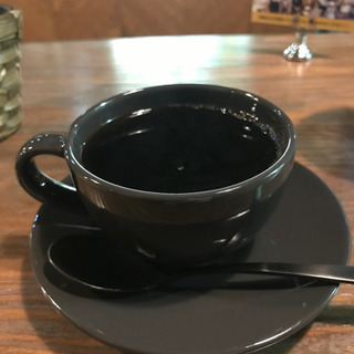  11/4 月祝  19:00-20:00. 祝日！！新宿カフェ...