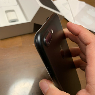 iPhone 7 Plus Rose Gold 、black128 GBの画像