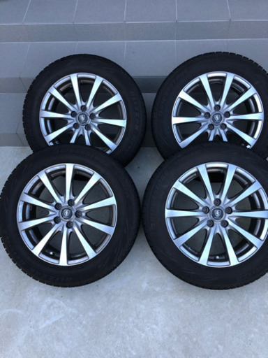 スタッドレスタイヤ16インチ4本　ホイール付き