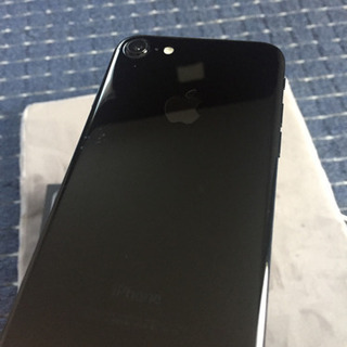 SIMフリーiPhone7128G ジェットブラック美品の画像