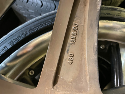 19インチ　よっしー様