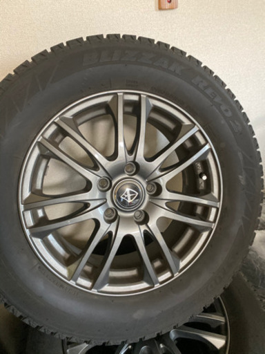 スタッドレス　ブリザックrevo2