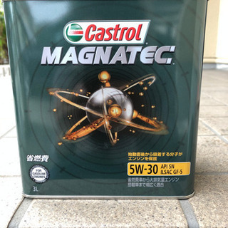 CASTROL(カストロール) エンジンオイルMagnatec ...