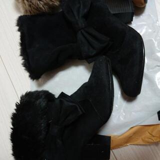Mサイズショートブーツ2足セットの画像