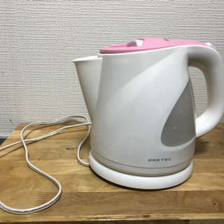 電気ケトル　ピンクの画像