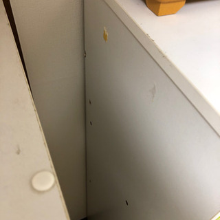 アイリスオーヤマ  7段チェスト　2本　グリーン、オレンジの画像