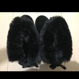 ムートンブーツ   黒 24cmショートブーツ 新品の画像