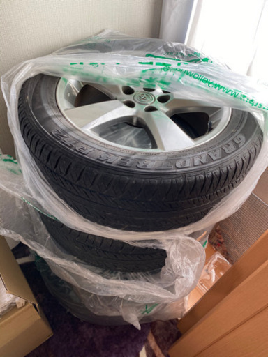 TOYOTAハリアー　純正タイヤ&ホイールセット