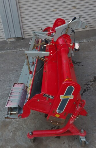 イセキ（ニプロ松山）トラクター用ドライブハローHSI-2008B　日置市　伊集院町