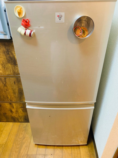 冷蔵庫または洗濯機（かなり綺麗）
