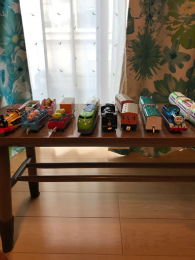プラレール　トイストーリー　トーマス　レール付き