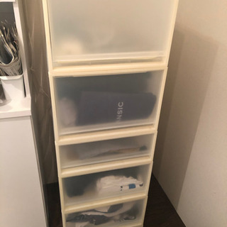 3種類の大きさの収納ボックス（クリア）