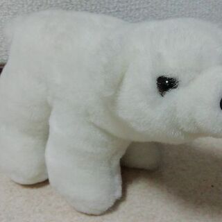 シロクマ　ぬいぐるみの画像