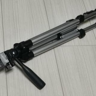 カメラ三脚　水平バー付アルミフレームの画像