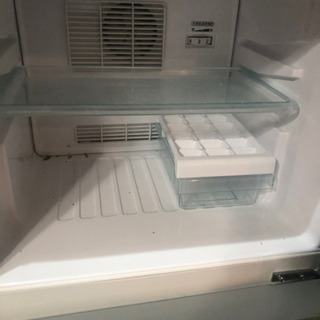 冷蔵庫差し上げます。の画像