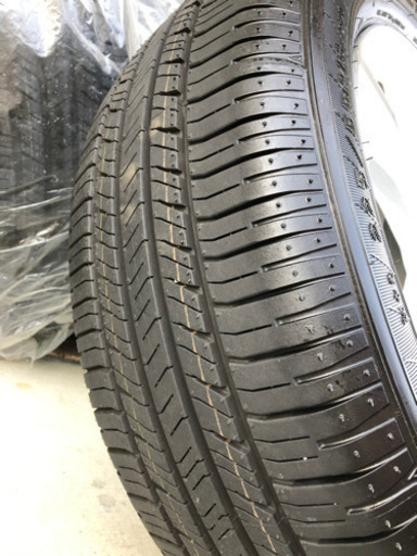 三菱デリカD5純正タイヤホイールセット　値下げしました