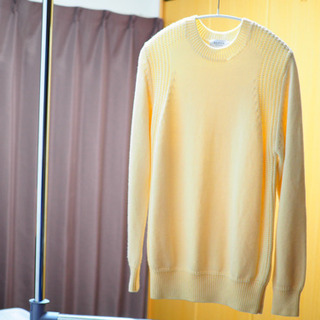 EDIFICE ニット　白の画像