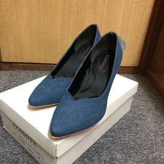 新品♡COSMITXのデニムパンプスの画像