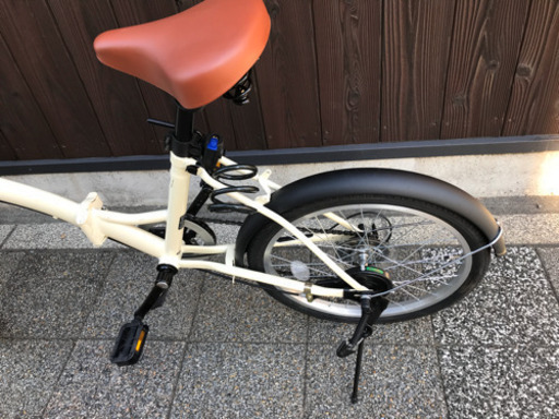 美品★ advance 折りたたみ自転車 20インチ カゴ 6段変速 自転車
