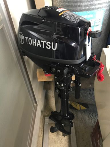 トーハツ　船外機　2馬力　未使用　　ボート釣り