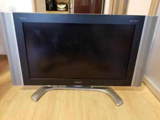 テレビ　SHARP　AQUOS　32型
