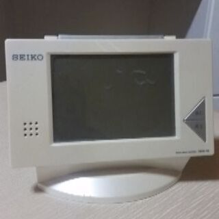 セイコー製　目覚まし時計