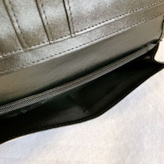 【あま市近郊の方限定】アーサー バレンティーニ 長財布の画像