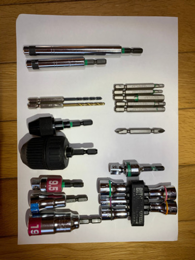マキタ　充電式インパクトドライバ