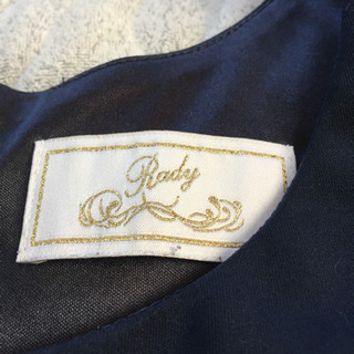 Rady 柄トップスの画像